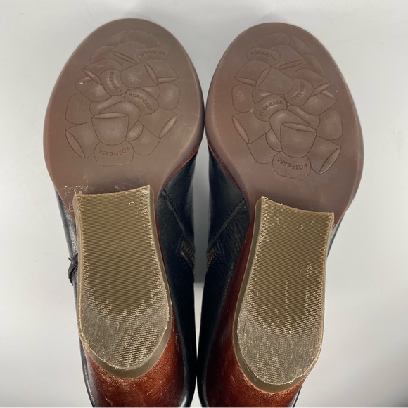 Women Kork Ease Ankle Black Leather Booties - Picture 6 of 7